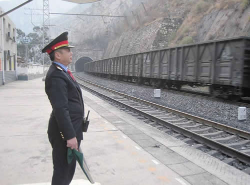 了解鐵路上的五大系統(tǒng)，車，機(jī)，工，電，輛崗位工作