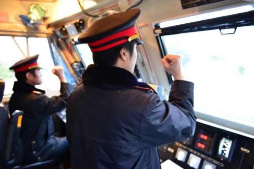 石家莊東華鐵路學?；疖囁緳C專業