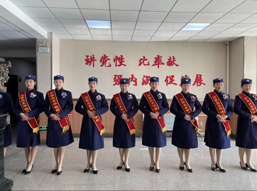 2022年初中生學高鐵乘務專業分數線